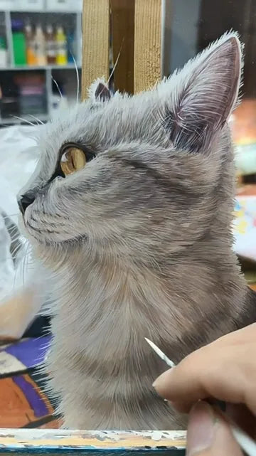Real workshop footage: Silver cat: side-profile details